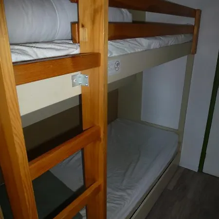Апартаменты 2 Bedroom Valescure Сен-Рафаэль